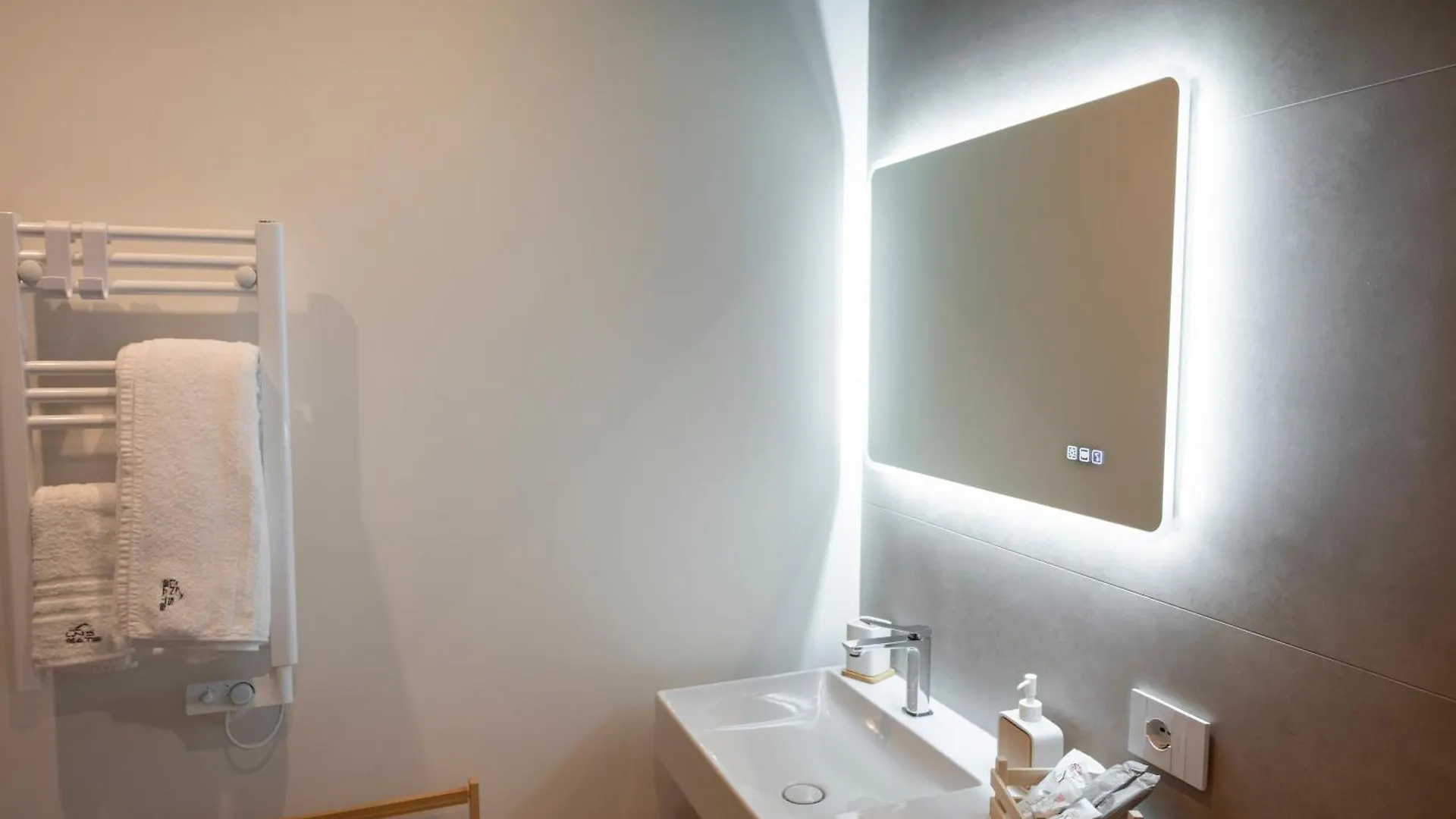 Hotel Ln 5 Gate-Corso Italia Catania 0*,  Italia